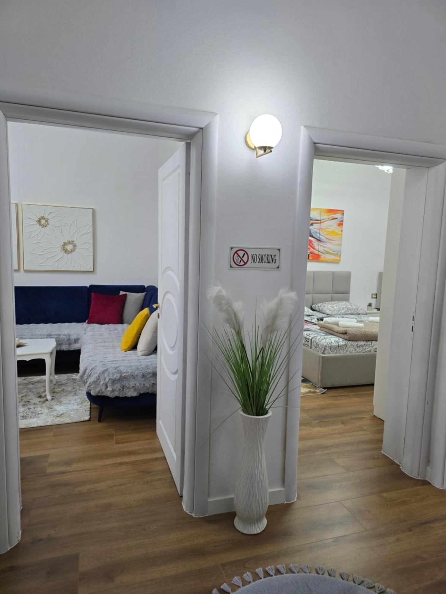 Ideal Home Shkodër Buitenkant foto